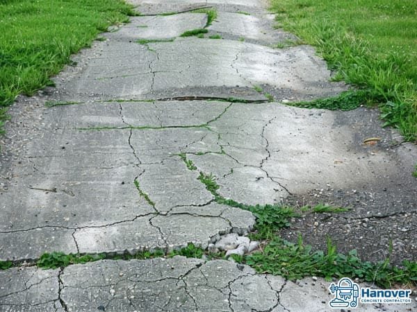 Cons of Asphalt Driveways
