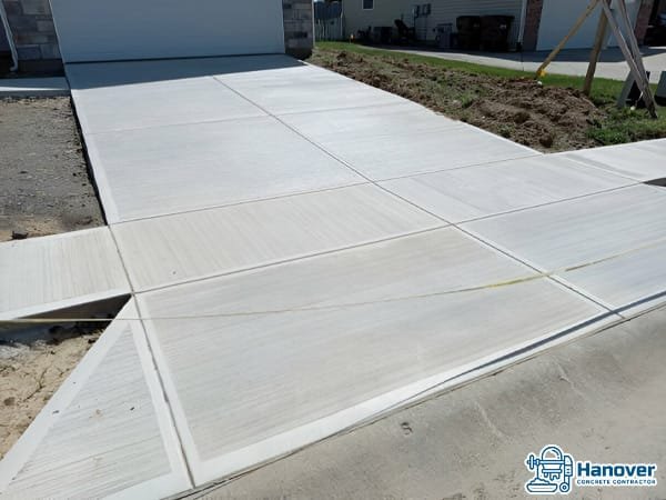 Steps-to-Clean-Your-Driveway-Effectively